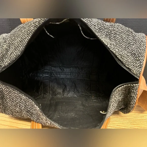 Vintage Oscar De Le Renta Studio Small Duffel Bag #4360 - Picture 7 of 8